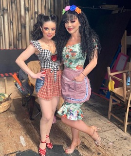 Maribel Guardia feet photo thumbnail