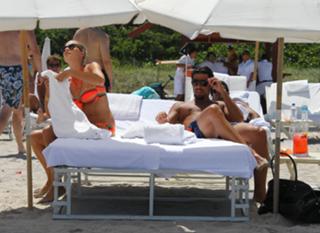 Lena Gercke feet photo thumbnail