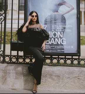 Dorra Zarrouk feet photo thumbnail