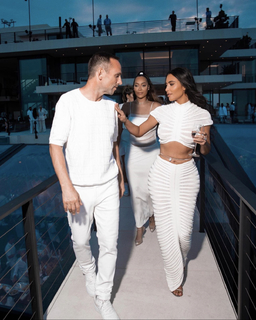La La Anthony feet photo thumbnail