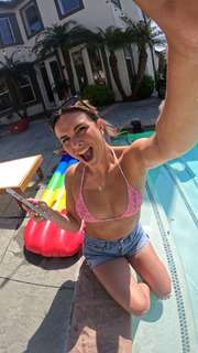 Pierson Wodzynski feet photo thumbnail