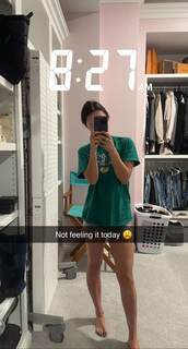 Brittney Smith feet photo thumbnail