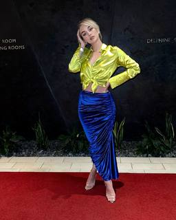 Jasmine Sanders feet photo thumbnail