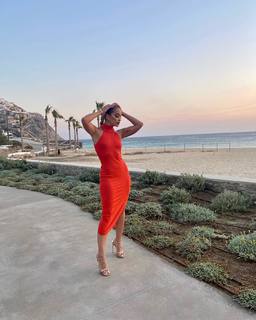 Jasmine Sanders feet photo thumbnail