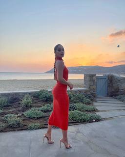 Jasmine Sanders feet photo thumbnail