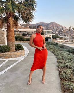 Jasmine Sanders feet photo thumbnail