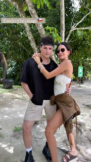 Zaira Nara feet photo thumbnail