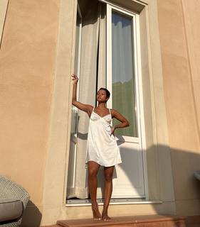 Karrueche Tran feet photo thumbnail