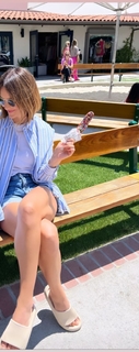 Katharine McPhee feet photo thumbnail