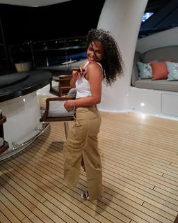 Christina Milian feet photo thumbnail