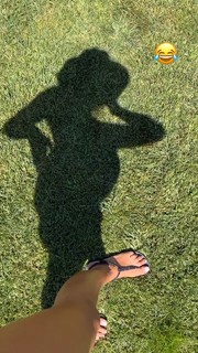 Cristina Pedroche feet photo thumbnail