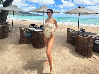Zaira Nara feet photo thumbnail