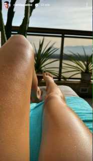Camila Queiroz feet photo thumbnail