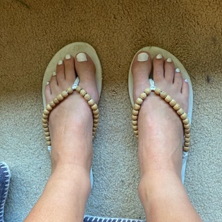 Emily Feld feet photo 2