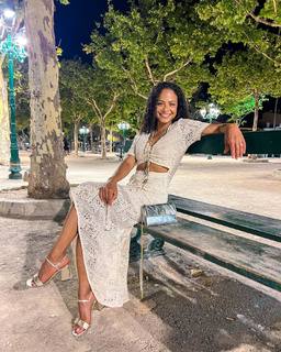 Christina Milian feet photo thumbnail