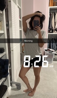 Brittney Smith feet photo thumbnail