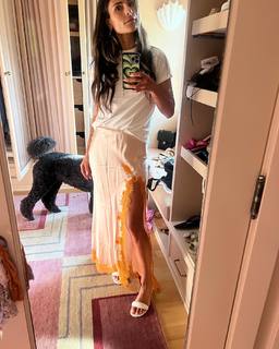 Jordana Brewster feet photo thumbnail