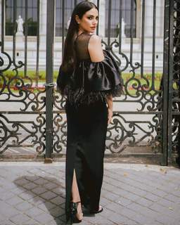 Dorra Zarrouk feet photo thumbnail
