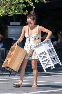 Eva Longoria feet photo thumbnail