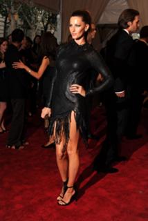 Gisele Bündchen feet photo thumbnail