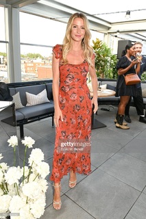 Millie Mackintosh feet photo thumbnail