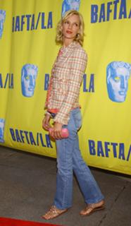 Uma Thurman feet photo thumbnail