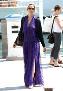 Uma Thurman feet photo thumbnail