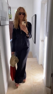 Kim Raver feet photo thumbnail
