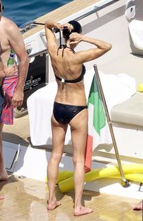 Jennifer Connelly feet photo 5
