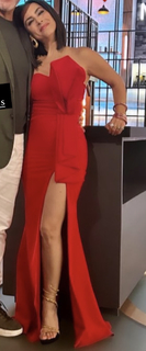 Claudia Lizaldi feet photo thumbnail