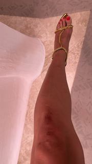 Heidi Klum feet photo thumbnail