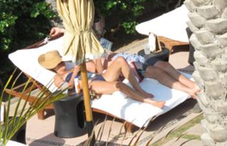 Lauren Conrad feet photo thumbnail