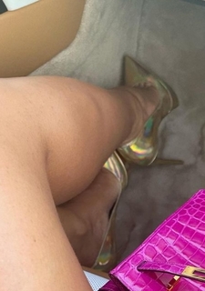Georgina Rodríguez feet photo thumbnail