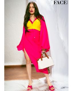 Jannat Zubair Rahmani feet photo thumbnail