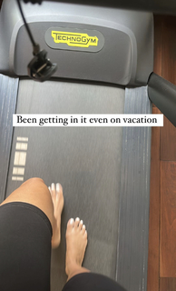 Draya Michele feet photo thumbnail