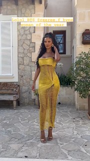 Maya Jama feet photo thumbnail