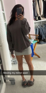 Brittney Smith feet photo thumbnail