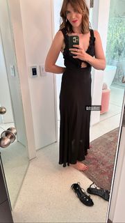 Mandy Moore feet photo thumbnail