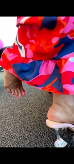 Kyle Unfug feet photo thumbnail