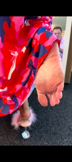 Kyle Unfug feet photo thumbnail