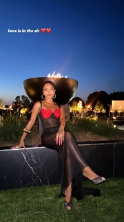 Karrueche Tran feet photo thumbnail