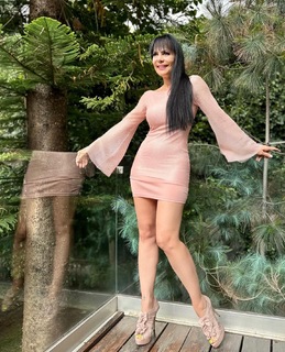 Maribel Guardia feet photo thumbnail