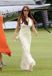 Amy Childs feet photo thumbnail