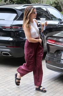 Lucy Hale feet photo thumbnail