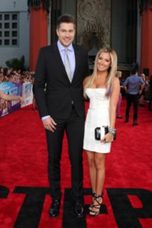 Ashley Tisdale feet photo thumbnail