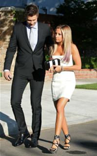 Ashley Tisdale feet photo thumbnail
