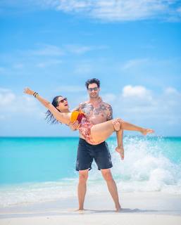 Sunny Leone feet photo thumbnail