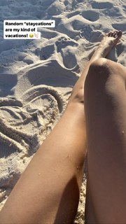 Brittani Taylor feet photo 1