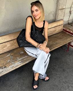 Chiara Ferragni feet photo thumbnail