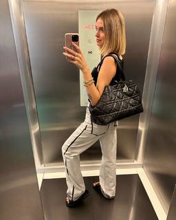 Chiara Ferragni feet photo thumbnail